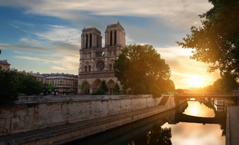 [Brève] Orange se mobilise pour faire revivre Notre-Dame de Paris